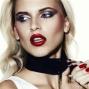 Meet your Posher, Priscilla